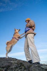 Non-stop Dogwear Trail Quest Rahcel Pohl Edition Fanny Pack, Purple/Pink slide 2 of 2