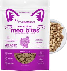 Smallbatch Pets Non-GMO Turkey Meal Bites Freeze-Dried Cat Food, 10-oz bag