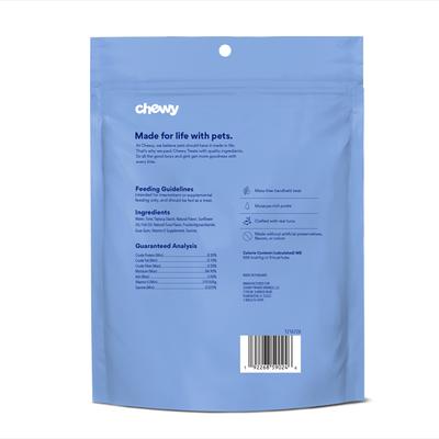 Show full view: Chewy Made Lickable Puree Tuna Recipe Grain-Free Cat Treat, 0.5-oz tube, 32 count slide 3 of 10