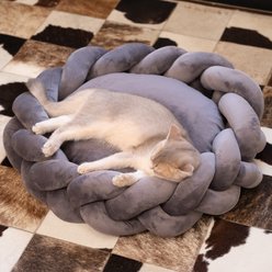 CheerPals Twisted Weave Dog & Cat Bed, Gray