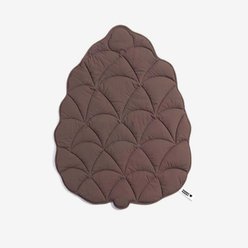 FunnyFuzzy Leaf Shape Machine Washable Dog Blanket, Pinecone Brown, 38 x 48-in