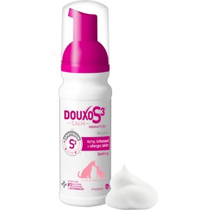 Douxo S3 CALM Soothing Itchy, Hydrated Skin Dog & Cat Mousse, 5.1-fl oz bottle