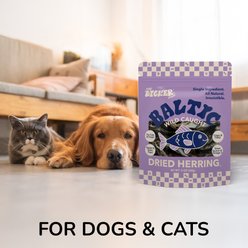THE LICKER STORE Gluten & Grain-Free Omega-3 Single Ingredient Crunchy Dried Baltic Herring Dog & Cat Treats, 3-oz bag slide 2 of 8