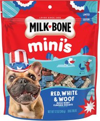 Milk-Bone Mini's Red White & Woof Mixed Berry Flavored Mini Dog Treats, 12-oz bag
