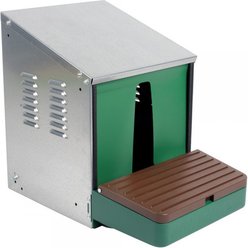 Hatching Time Nest-O-Matic Roll Out Chicken Nesting Box