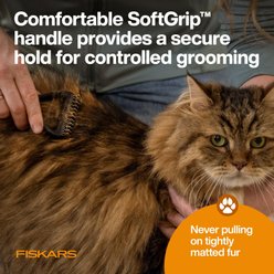 Fiskars Pet Dematting Rake, Orange/Black, 6.75-in slide 2 of 9