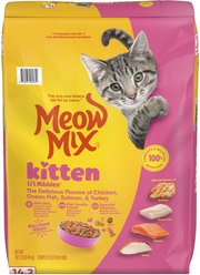Meow Mix Kitten Li’l Nibbles Dry Cat Food, 28.4-lb bundle slide 2 of 7