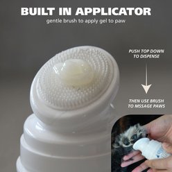Wahl Probiotic Hydrating Dog Paw Gel slide 2 of 9