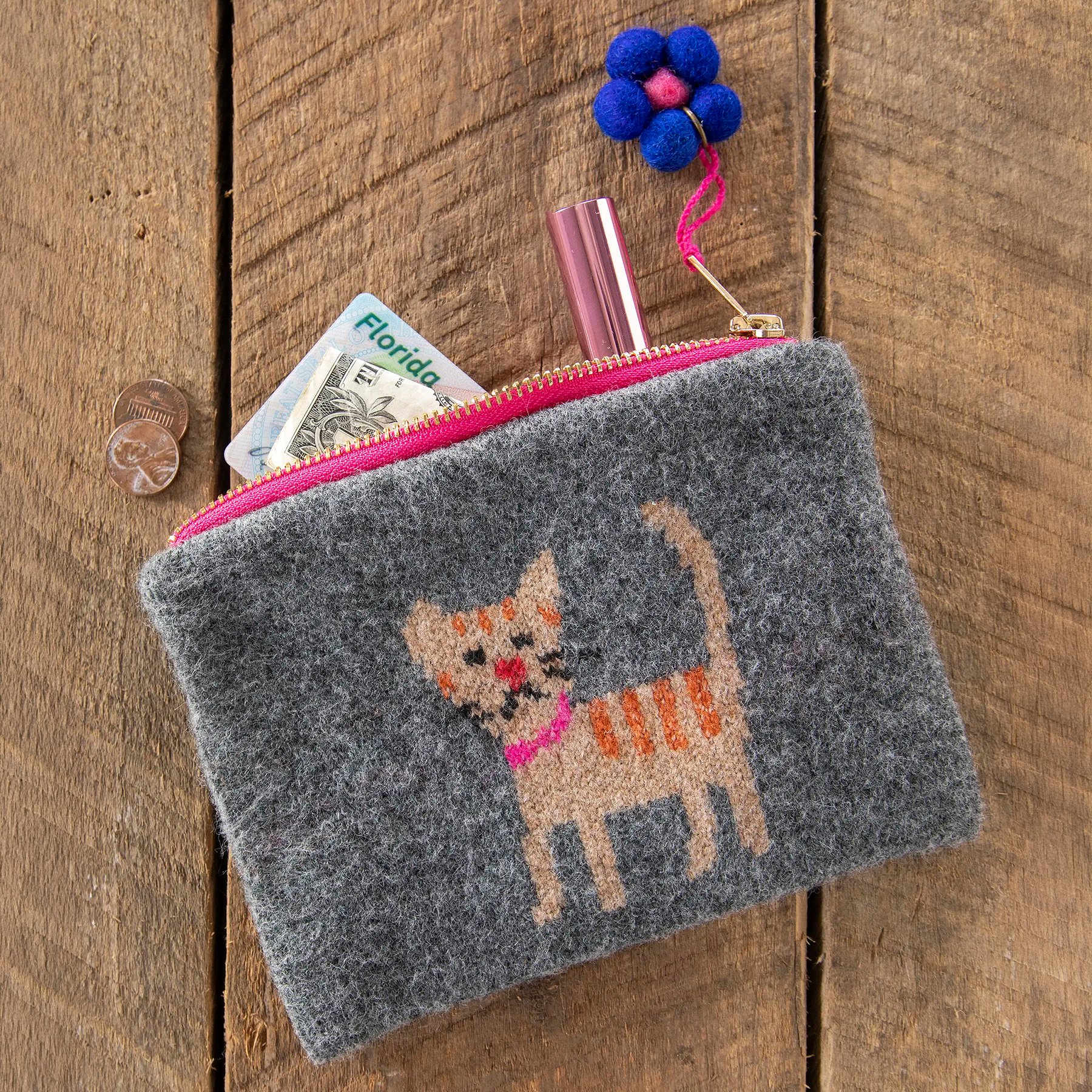 Natural Life Intarsia Pouch Cat Sweater Pouch, Charcoal, 8 x 6-in