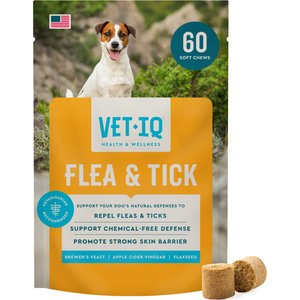 VetIQ Hickory Smoke Flavored Soft Chews Flea & Tick Support for Dogs, 60 count