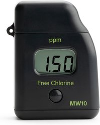 Milwaukee Instruments Digital Free Chlorine Aquarium Water Tester slide 1 of 3
