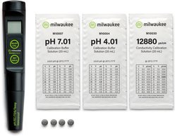 Milwaukee Instruments Waterproof 4-in-1 Aquarium Water Test Kit slide 2 of 3