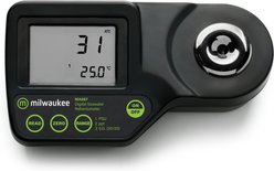 Milwaukee Instruments Digital Salinity Refractometer Aquarium Water Test Kit