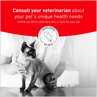 Show full view: Royal Canin Veterinary Diet Multifunction Urinary + Calm Thin Slices in Gravy Wet Cat Food, 3-oz can, case of 24 slide 6 of 10