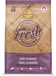 Wholesome Blend Naturally Fresh Salmon & Chicken Easy To Digest Dry Cat Food, 11-lb bag