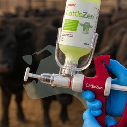 Solvet CattleZen Applicator, 250-mL slide 1 of 6