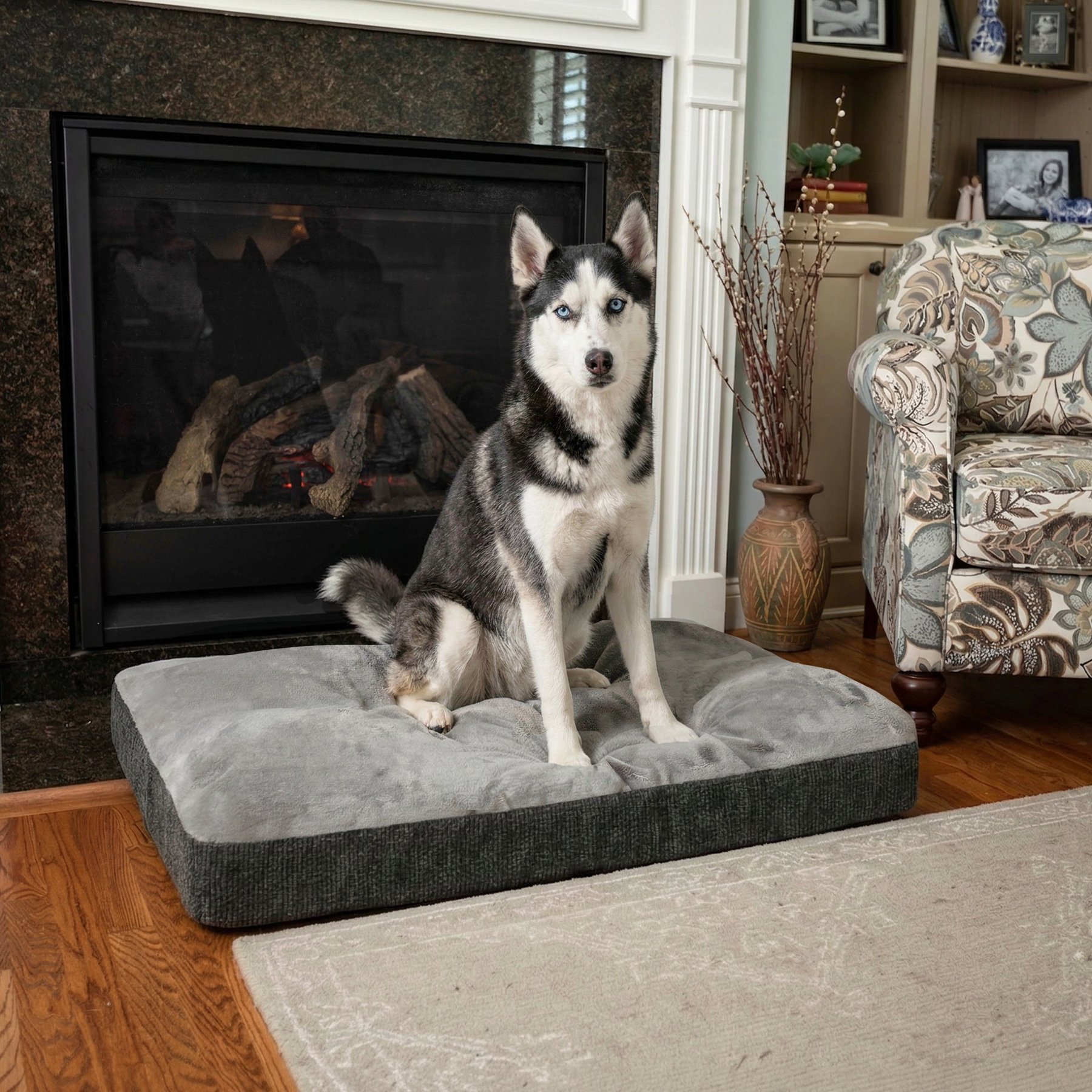 Snoozer Pet Products Reversible Premium Slumber Spot with Ash Cloud 9 Top Machine Washable Pillow Dog Bed, Merlin Pewter, Small