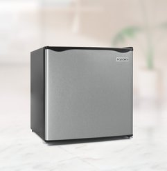 IGLOO Classic Compact Single Door Refrigerator Freezer, Platinum, 1.6-cu. ft. slide 1 of 5