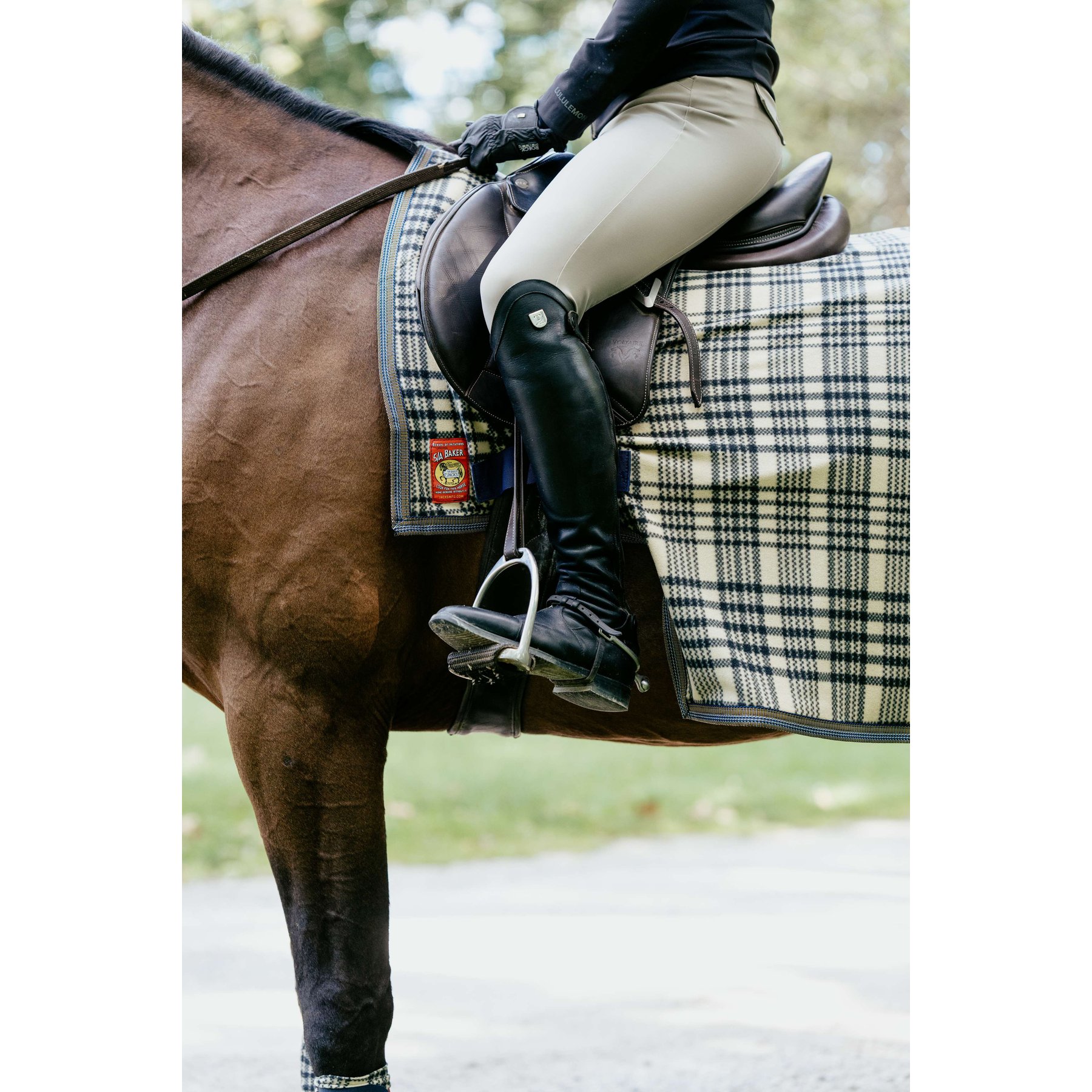 5/A Baker Fleece European Cut Horse Quarter Sheet, Medium