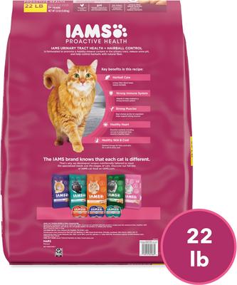 Show full view: Iams ProActive Health Hairball & Urinary Tract Health with Chicken Recipe Dry Cat Food, 22-lb bag slide 4 of 10