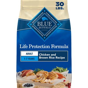 Blue Buffalo Life Protection Formula Adult Chicken & Brown Rice Recipe Dry Dog Food, 30-lb bag