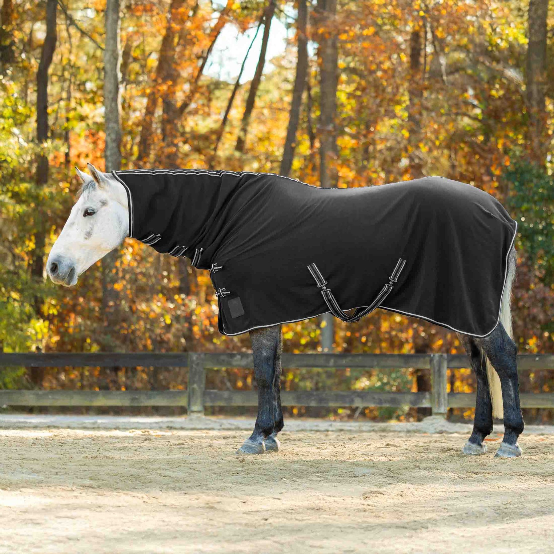 Equinavia Norse Fleece Full Neck Horse Cooler, Burgundy/Navy, 68-in