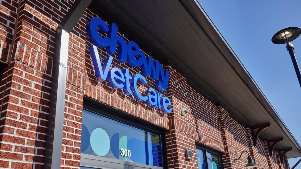 The exterior of Chewy Vet Care Halcyon
