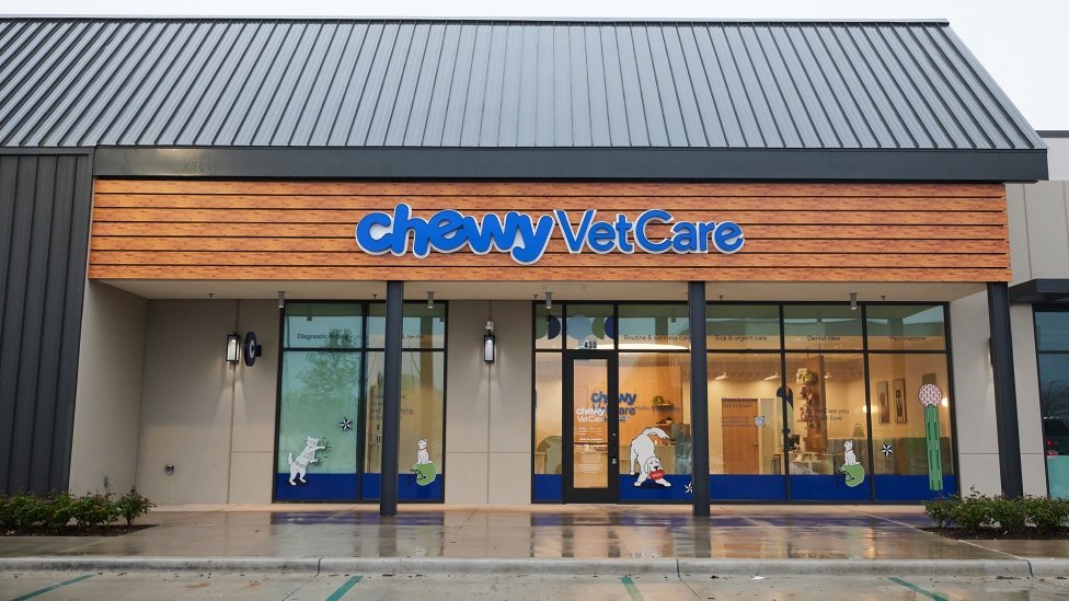 The exterior of Chewy Vet Care McKinney
