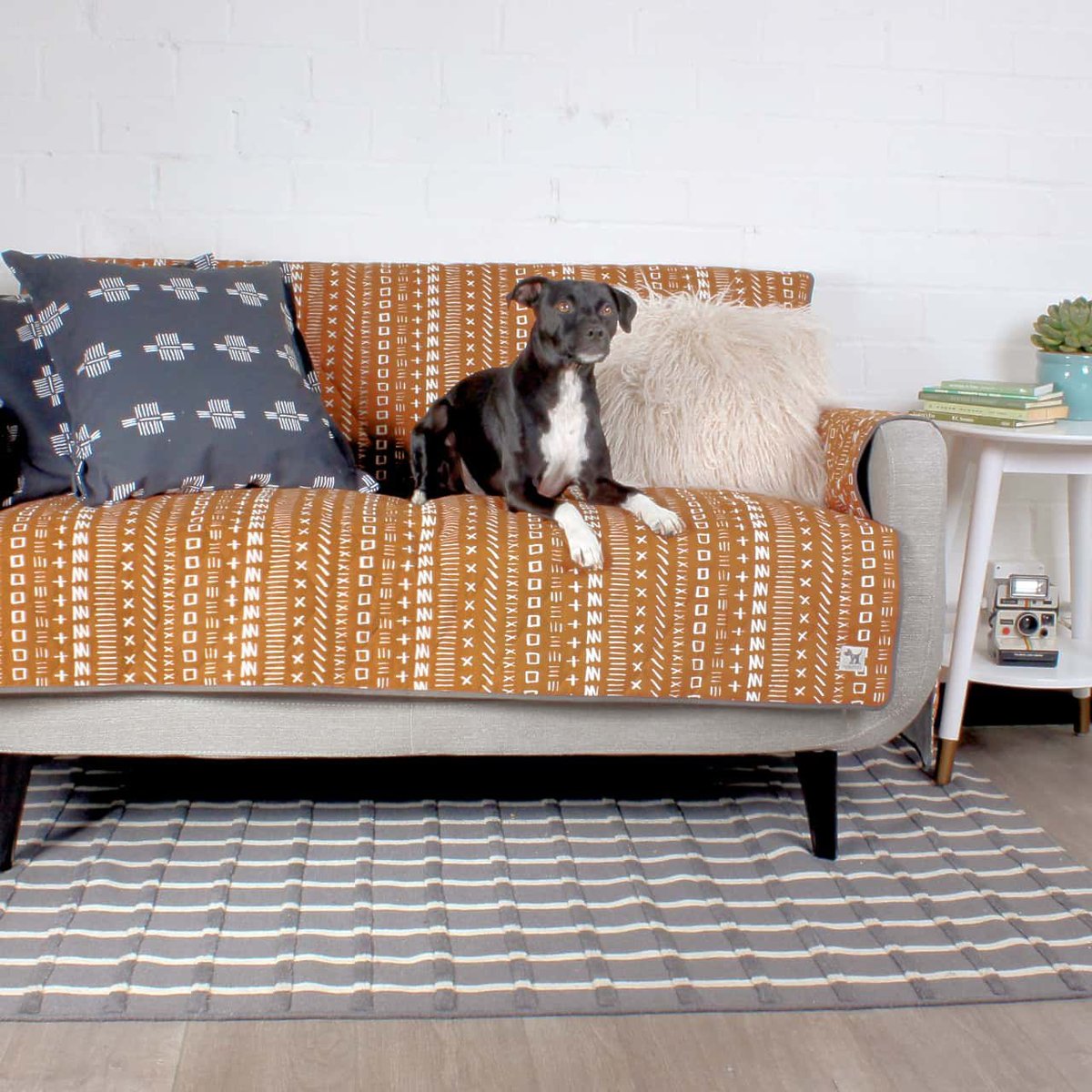 Molly Mutt Couch Cover, Rust