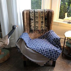 Molly Mutt Romeo & Juliet Dog & Cat Blanket, Navy, Medium slide 2 of 2