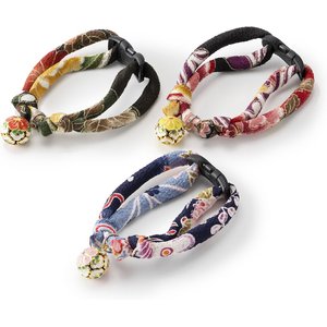 Necoichi Chirimen Plum Blossom Breakaway Cat Collar with Bell, Green, 8.2 to 13.7-in neck, 2/5-in wide