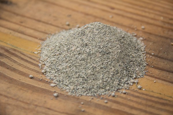 Show full view: New Country Organics Kelp Based Healthy Mineral for Sheep, 40-lb bag slide 2 of 8