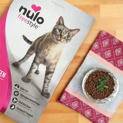 Show full view: Nulo FreeStyle Chicken & Cod Recipe with Omega Fatty Acids High Protein & Grain-Free Dry Cat & Kitten Food, 2-lb bag slide 4 of 13