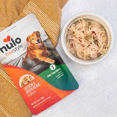 Show full view: Nulo FreeStyle Chicken & Green Beans in Broth Dog Food Topper, 2.8-oz, case of 6 slide 9 of 11