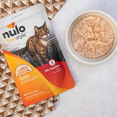 Show full view: Nulo FreeStyle Chicken in Broth Cat Food Topper, 2.8-oz, case of 24 slide 9 of 12