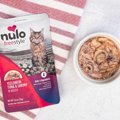 Show full view: Nulo FreeStyle Yellowfin Tuna & Shrimp in Broth Cat Food Topper, 2.8-oz, case of 24 slide 9 of 11