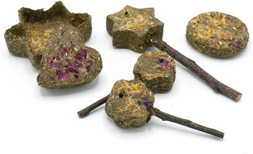 Show full view: Oxbow Animal Health Enriched Life Timothy Party Pack Small Animal Toy slide 5 of 7