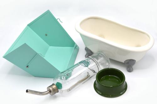 Show full view: Oxbow Enriched Life Multi-Level Small Animal Habitat + Enriched Life Chinchilla Accessory Pack slide 8 of 9