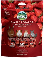 Oxbow Simple Rewards Freeze-Dried Strawberry Small Animal Treats, .5-oz bag