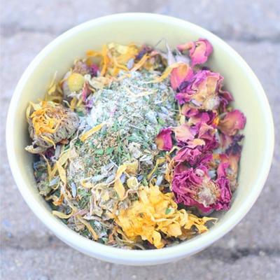 Show full view: Pampered Chicken Mama Best Eggs Ever Poultry Nesting Box Herbs, 10-oz bag slide 4 of 9