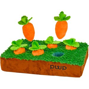 Patchwork Pet Squeaky Carrots in the Garden Dog Toy, 14-in