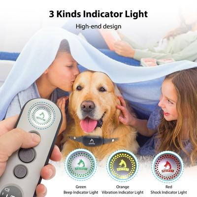 Show full view: PATPET P680 Lightweight Remote Dog Training Collar slide 3 of 12