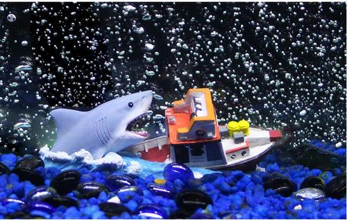 Show full view: Penn-Plax Jaws Resin Bundle Aquarium Decoration Set, 2-pack slide 5 of 9