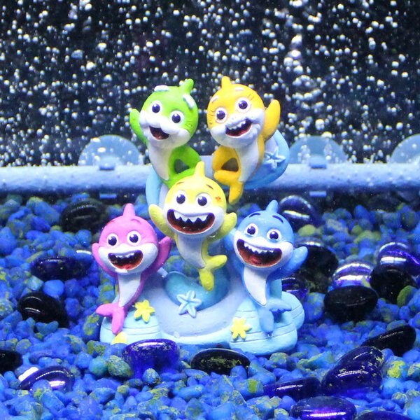 Penn-Plax Nickelodeon Baby Shark Family Aquarium Decoration, Small