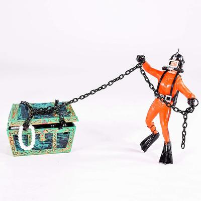 Show full view: Penn-Plax Treasure Diver Aquarium Ornament slide 8 of 9