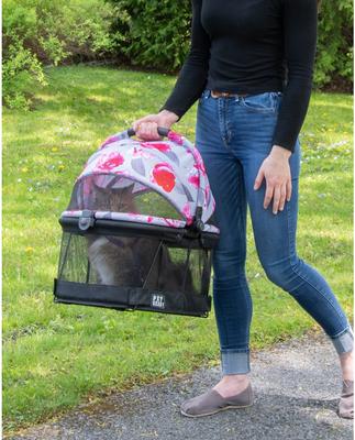 Show full view: Pet Gear VIEW 360 Dog & Cat Carrier Bag, Floral slide 5 of 8