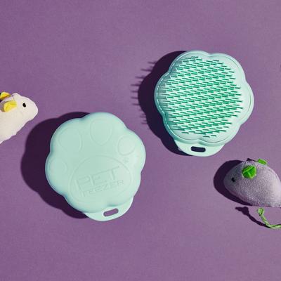 Show full view: Pet Teezer Cat Grooming Brush, Green slide 5 of 7