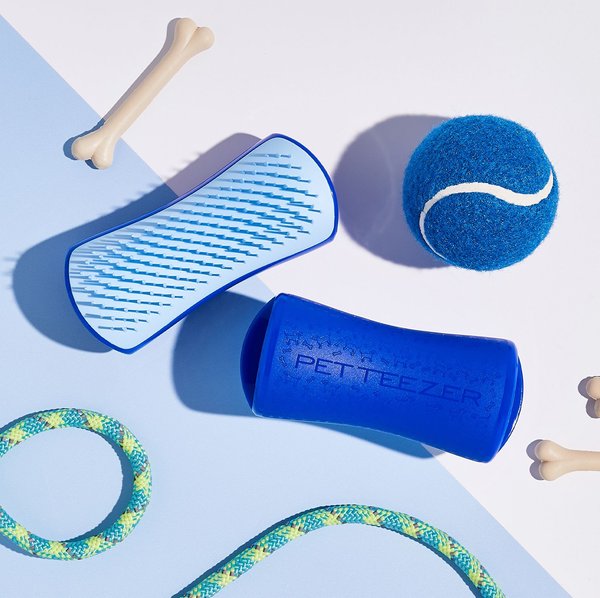 Show full view: Pet Teezer De-Shedding Dog Grooming Brush, Small slide 6 of 8