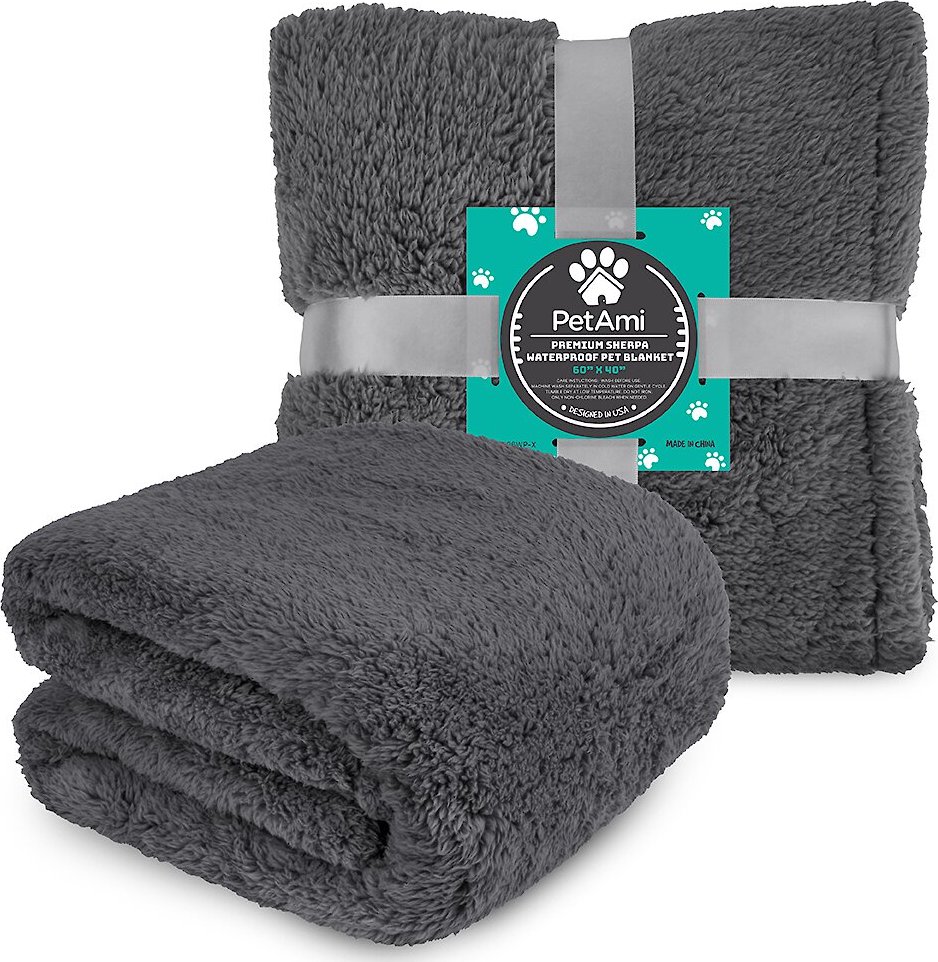 PetAmi Fluffy Waterproof Cat & Dog Blanket