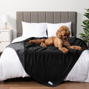 PetAmi Reversible Fleece Waterproof Cat & Dog Blanket, Black/Gray, X-Large 